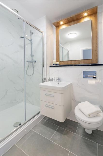 Modern Sandyford Bedroom Exterior photo